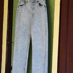 1980s Acid Wash Distressed Levis 501 Jeans // 80s 501 Levi Strauss Button Fly Light Wash image 3