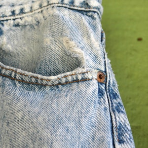 1980s Acid Wash Distressed Levis 501 Jeans // 80s 501 Levi Strauss Button Fly Light Wash image 6