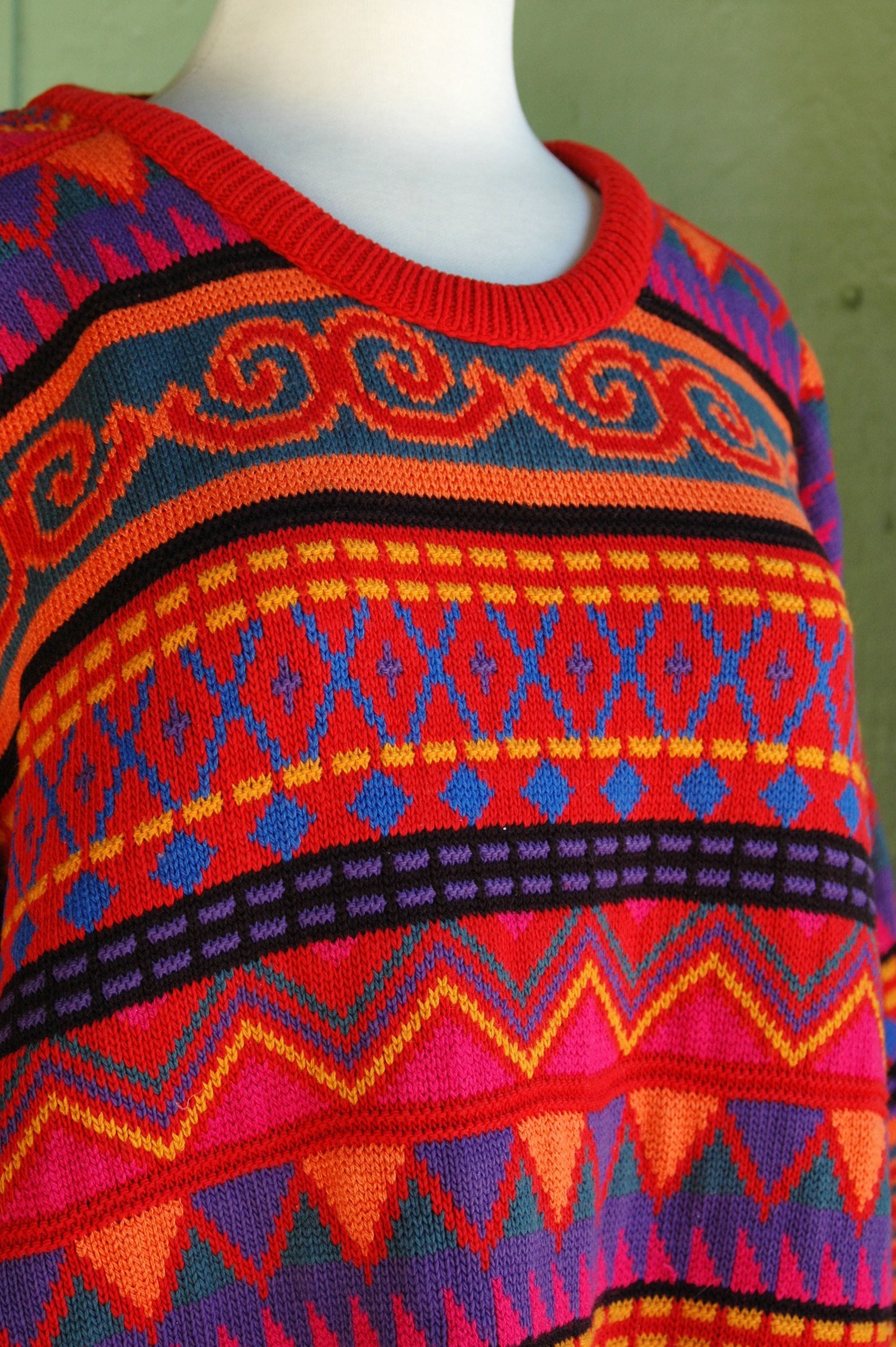 1980s 1990s Red Pink Purple Orange Funky Striped Geometric