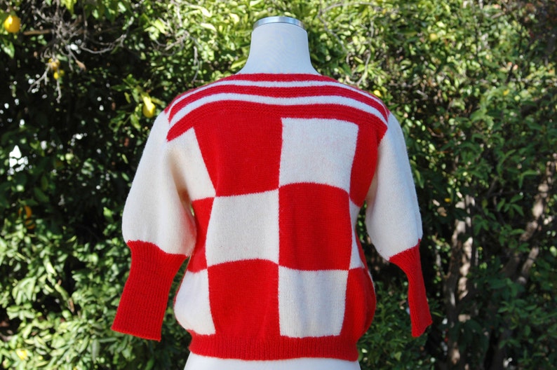 1960s Red and White Knit Large Checkered Striped Color Block Cropped Sweater