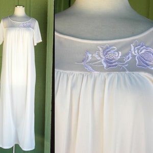 1970s Pale Barely Pink Nylon Nightgown with White Floral Detail // 70s Philmaid Short Sleeve Flowy Nightgown