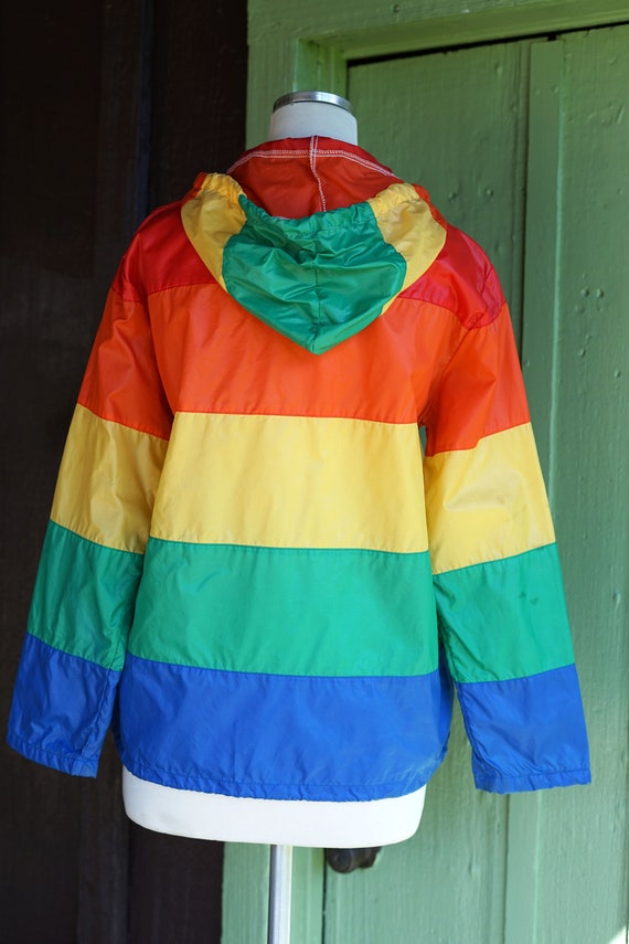 1970s 1980s Rainbow Striped Nylon Pullover with H… - image 7