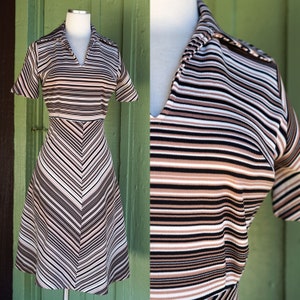 1970s Black White Tan Striped Fit and Flare Dress // 70s Short Sleeve Collared Chevron Striped Midi Dress