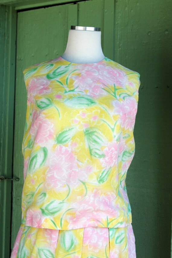 1960s Yellow Pink Green Floral Skirt and Top Set // 6… Gem