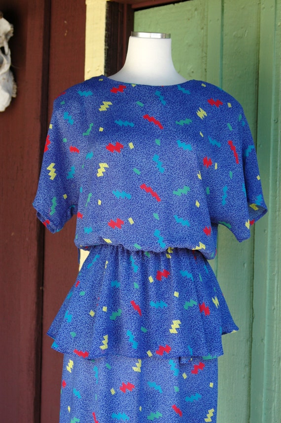 1980s 1990s Blue Confetti Print Peplum Dress / 80… - image 6