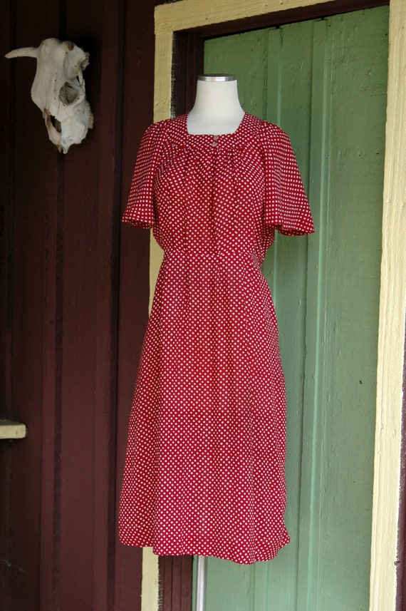 1960s does 1930s 1940s Style Red and White Polka … - image 3