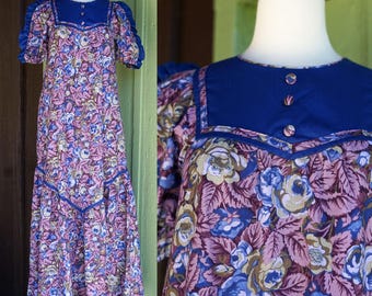 1970s 1980s Blue Purple Green Floral Hawaiian MuuMuu Maxi Dress by Mako Hawaii // 70s Short Sleeve Dusty Leaf Floral Long Dress
