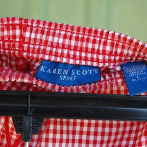 1990s Red and White Checked Cropped Pants by Karen Scott // 90s Summer Picnic Casual Pants with Red Floral Detail image 8