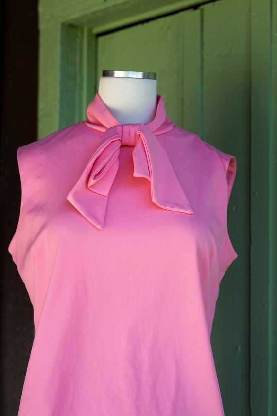 1960s Pink Tank Top with Bow Neckline // 60s Bubb… - image 4