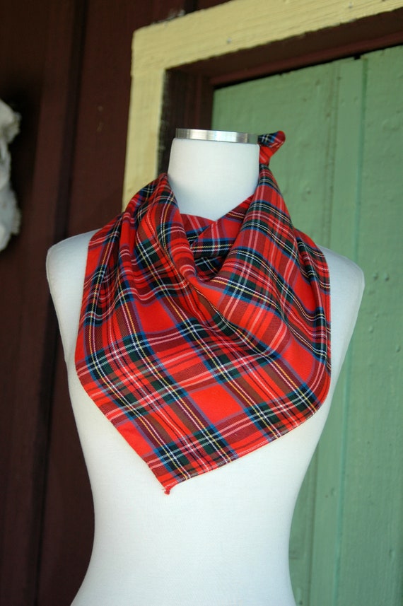 HOLIDAY 1970s Red Flannel Triangle Bandana Scarf - image 6