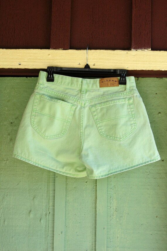 1990s Green Denim Shorts by Riders // 90s Light G… - image 5