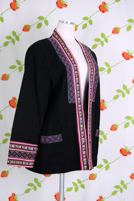 Black Lightweight Jacket with Colorful Ethnic Sty… - image 6