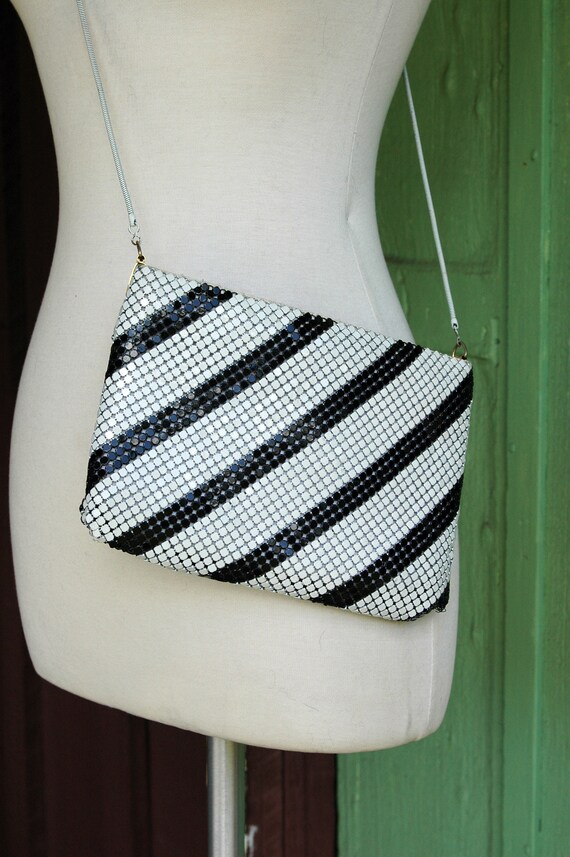 1970s Black White Striped Metal Mesh Purse // 70s… - image 3