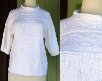1990s White Cotton Knit Ribbon Heart Textured Short Sleeve Knit Top // 90s Round Neck Cotton Sweater