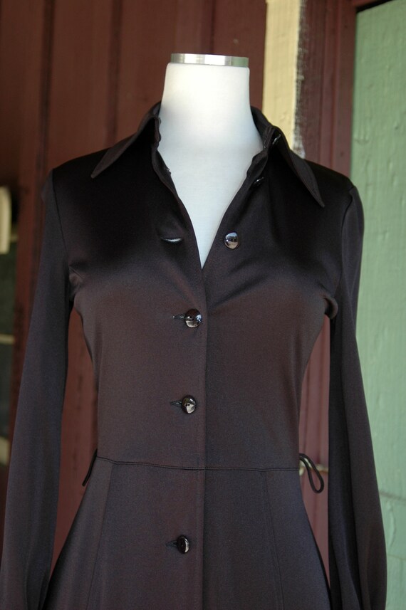 1970s Black Shirt Dress // 70s Black Buttons Up L… - image 4