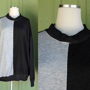 1980s 1990s Black Charcoal Grey Heather Grey Colorblock Pullover Sweatshirt // 80s 90s Well Worn Relaxed Fit Sweatshirt
