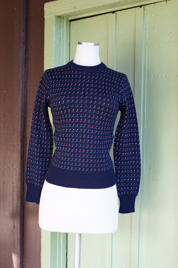 1960s 1970s Navy Blue Knit Sweater with White Red… - image 4