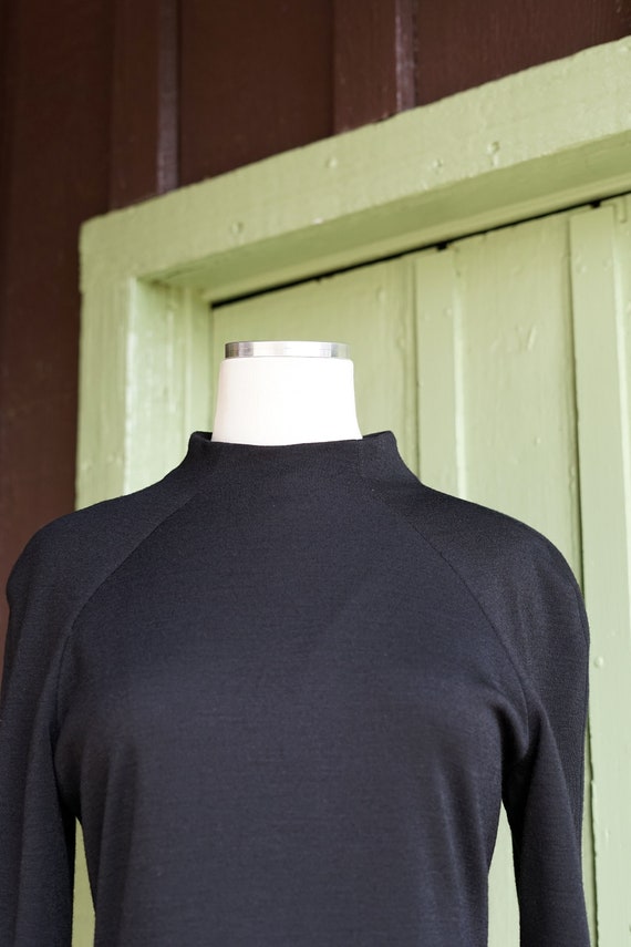 1990s Black Mod Wool Dress // 90s does 60s Futuri… - image 3