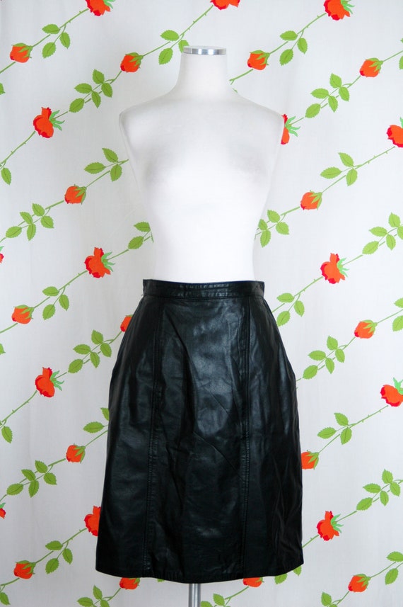 1990s Black Leather Skirt by Forenza // 90s High … - image 2