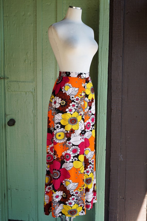 1960s 1970s Pink Orange Yellow Bright Mod Floral … - image 4
