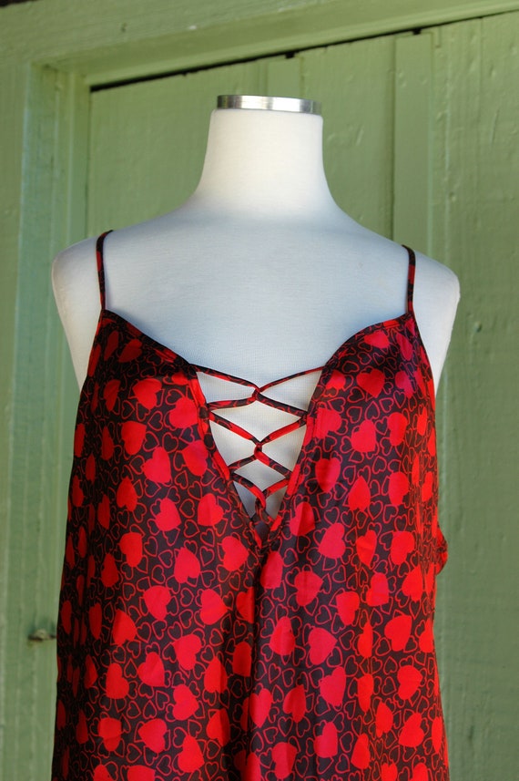 1980s Black Red Heart Print Slip Dress Short Nigh… - image 4