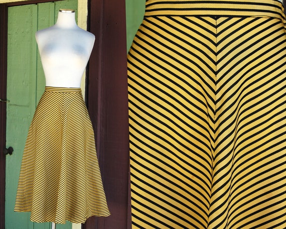 1930s 1940s Yellow and Black Chevron Striped Skir… - image 4