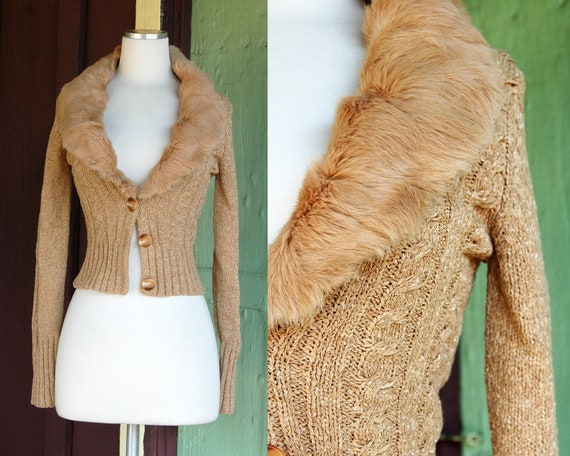 1990s 2000s Tan Cable Knit Cardigan Sweater with R