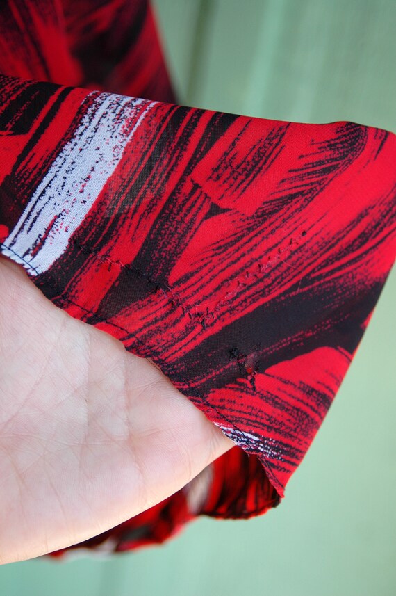 1980s Red White Black Abstract Brush Print Sheer … - image 8