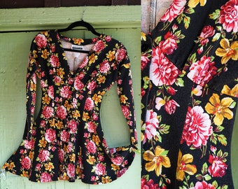 1990s Black Pink Yellow Floral Long Sleeve Button Up Tunic Top // 90s Contempo Casuals V Neck Flared Top