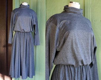 1980s Grey Turtleneck Fit and Flare Long Sleeve Dress // 80s Shirt Dress Jumper Dress