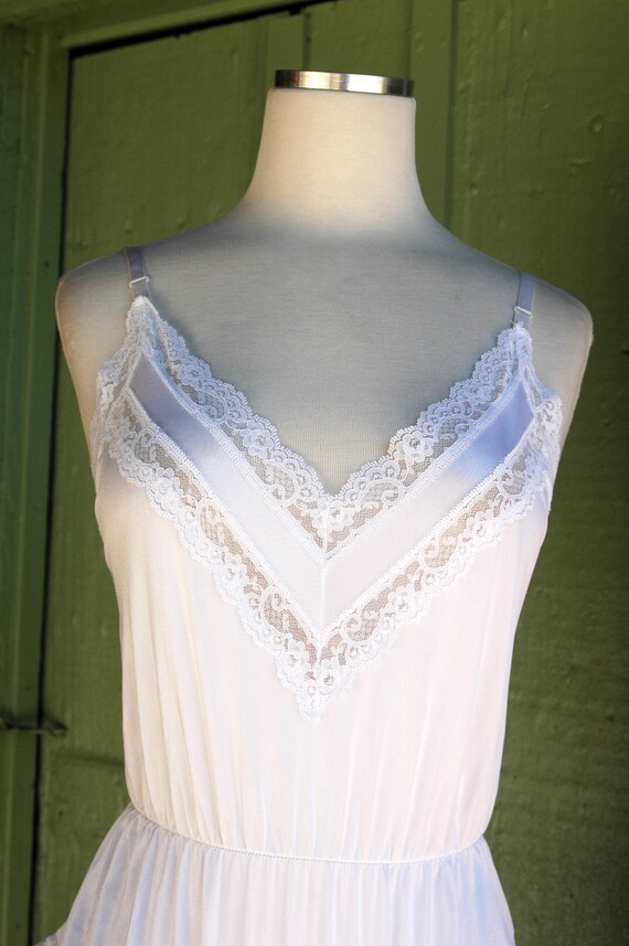 1970s White Nylon Lingerie Lace Trimmed Romper On… - image 5