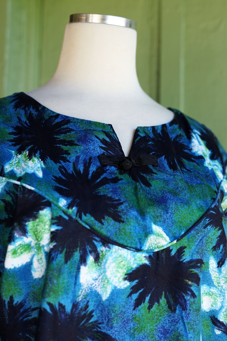 1960s 1970s Blue Green White Floral Tiki Muumuu House Dress // 60s 70s ...