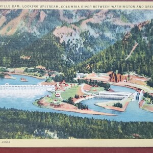 Barrage de Bonneville, fleuve Columbia entre l'État de Washington et l'Oregon, carte postale illustrée en couleur vintage, correspondance pour les vacances de voyage, 1939