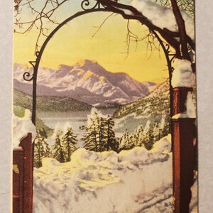 Postal de deseos de temporada, vacaciones, año nuevo, postal de papel vintage con escena de invierno, montañas, nunca utilizada, ilustración en color