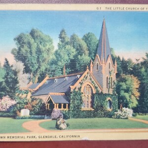 La pequeña iglesia de las flores, Forest Lawn Memorial Park, Glendale, California, postal antigua ilustrada en color, correspondencia de viaje
