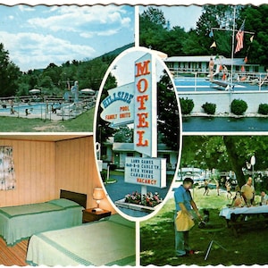 Hillside Motel, Lake George, New York, carte postale vintage, Road Trip, Souvenirs de vacances, Motel en bord de route, Piscine olympique, Aires de jeux, Volley-ball