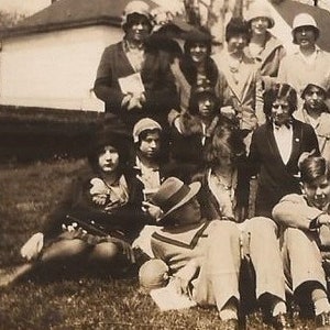 Cincinnatus High School Seniors at Mt. Vernon, April 1929, Vintage Photograph, Sepia Colored Photo, Group Photo, 1920's Fashion image 3