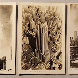 Die berühmte Architektur von New York City, 3 Vintage Schwarzweiß-Foto-Postkarten, Rockefeller Center, Empire State, St. Patrick's Kathedrale