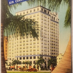El Hotel Columbus, Miami, Florida, 100 % con aire acondicionado, postal vintage ilustrada a color del famoso hotel y resort, recuerdo de viaje