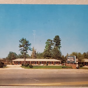 Royal Motel, South Carolina near Camden, Vintage Color Photo Advertising Postcard, Vacation Correspondence, Roadside Inn, Hotel Motel