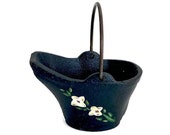 Cast Iron Toothpick 40s Miniature Coal Scuttle Cast Iron Skoal Farmhouse Kitchen Match Safe Doll House Miniature Cutesy Kitsch