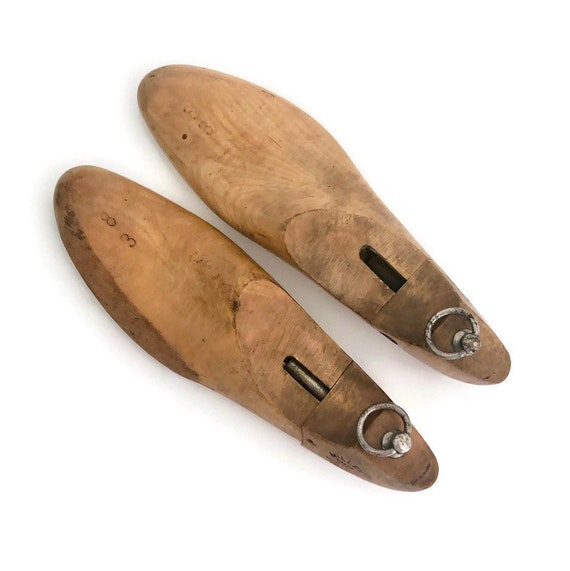 Vintage RedHead Shoe Stretcher Industrial Farmhouse Vanity Wall Decor Rochester O.A Miller Shoe Tree Wooden Cobbler Tool Rustic Primitive