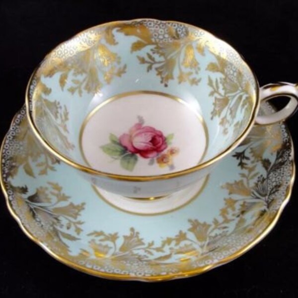 1930s Paragon Double HM Warrant Teacup | High Tea | Tea Time Gift | Tea Enthusiast Gift | Collectible Teacup and Saucer | Gifts for Women