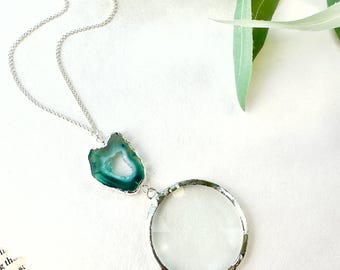 Magnifying Glass Necklace: Agate Geode Monocle