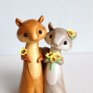Squirrel Wedding Cake Topper- woodland polymer clay cake topper & keepsake by Heartmade Cottage; woodland wedding, rustic wedding