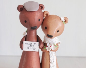 Bear Winter Wedding Cake Topper  - Christmas Wedding, Woodland Wedding polymer clay cake topper and keepsake - figurine by Heartmade Cottage