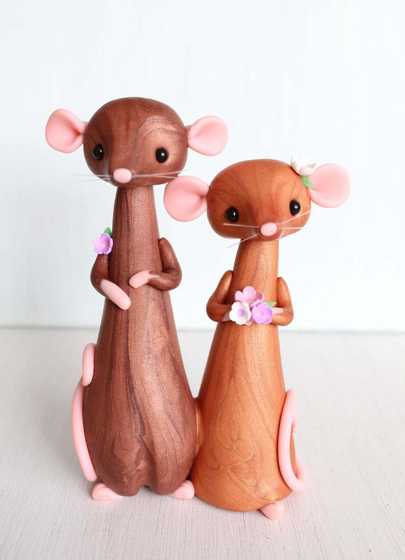 Brown Mouse Wedding Cake Topper clay cake topper and keepsake by Heartmade Cottage woodland wedding, rustic wedding theme image 1