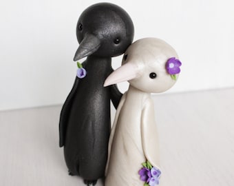 Raven Wedding Cake Topper - Love Birds - bird wedding cake topper -  animal clay cake topper and keepsake by Heartmade Cottage