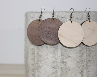 large wood dangle circle earring, wood circle earrings. wooden circle dangle earrings