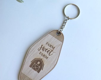 Farmhouse Hotel keychain maple solid wood, laser cut and laser engraved keychain, personalized and custom text avaliable.